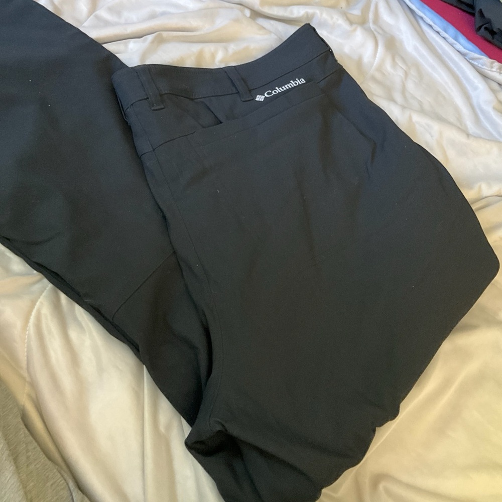 Columbia Men's Classic Black Chinos padded for warmth.